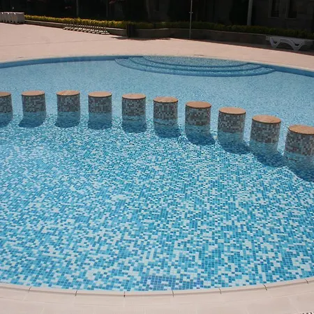 Sunny Beach Rent Royal Sun * 네세부르