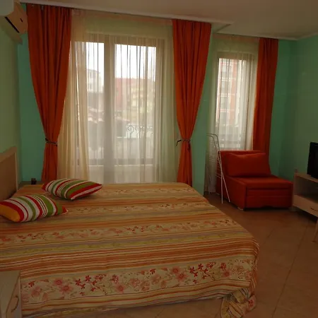 Sunny Beach Rent Royal Sun * 네세부르