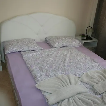 Sunny Beach Rent Royal Sun 네세부르